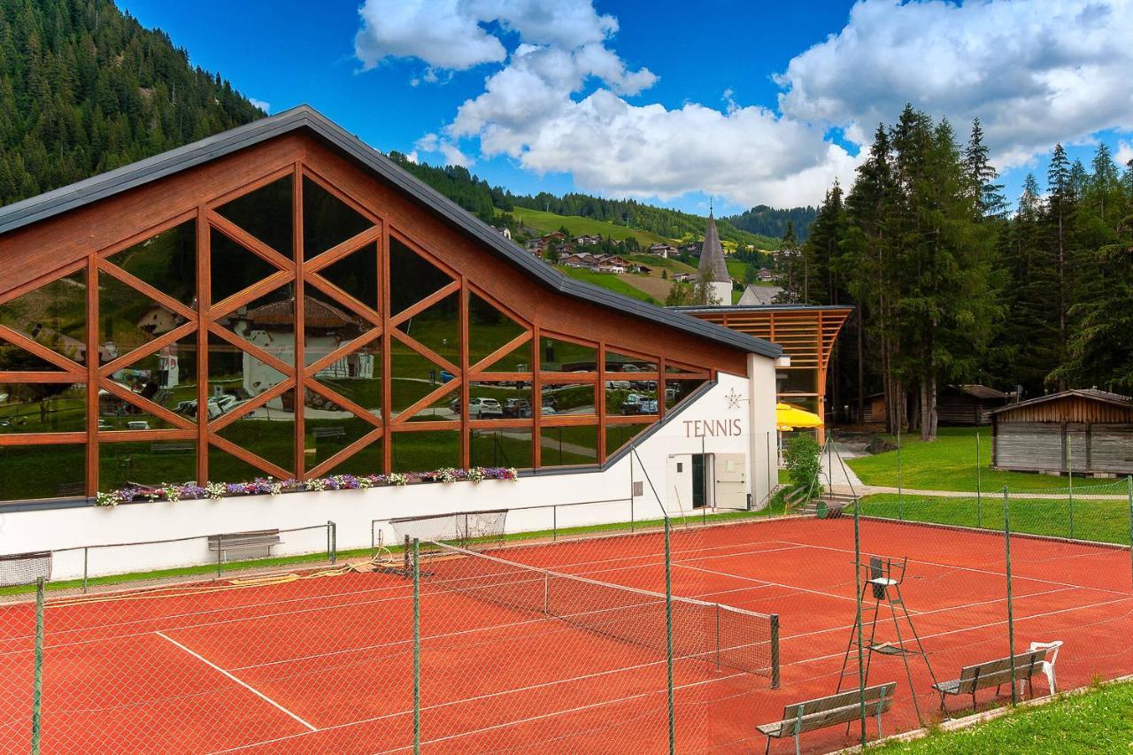 Apartments Brunella La Villa  Zewnętrze zdjęcie