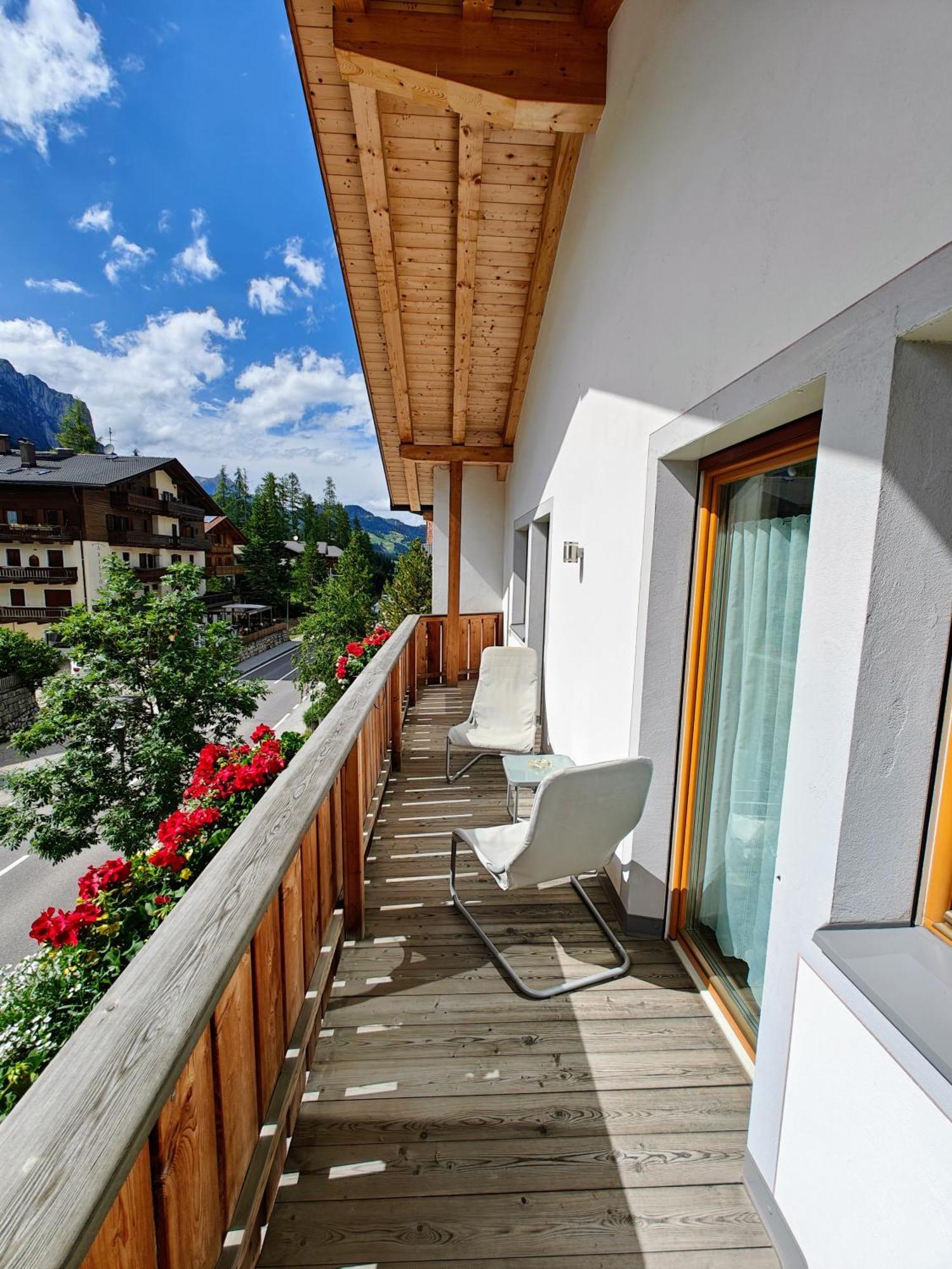 Apartments Brunella La Villa  Zewnętrze zdjęcie